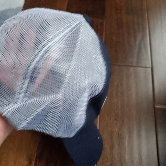 Bushlight tracker hat brand new with tags in dark blue and white - Picture 4 of 4